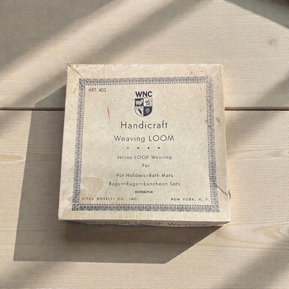 Vintage WNC Handicraft Weaving hand Loom with Original Box